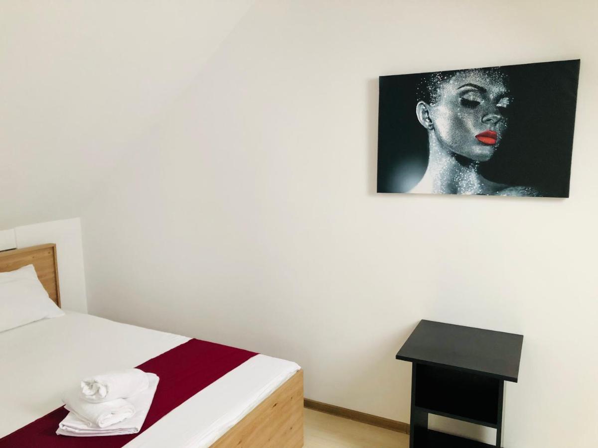 Ultra-Central Modern And Big Apartments In Union Square U41-U44 Timisoara Luaran gambar